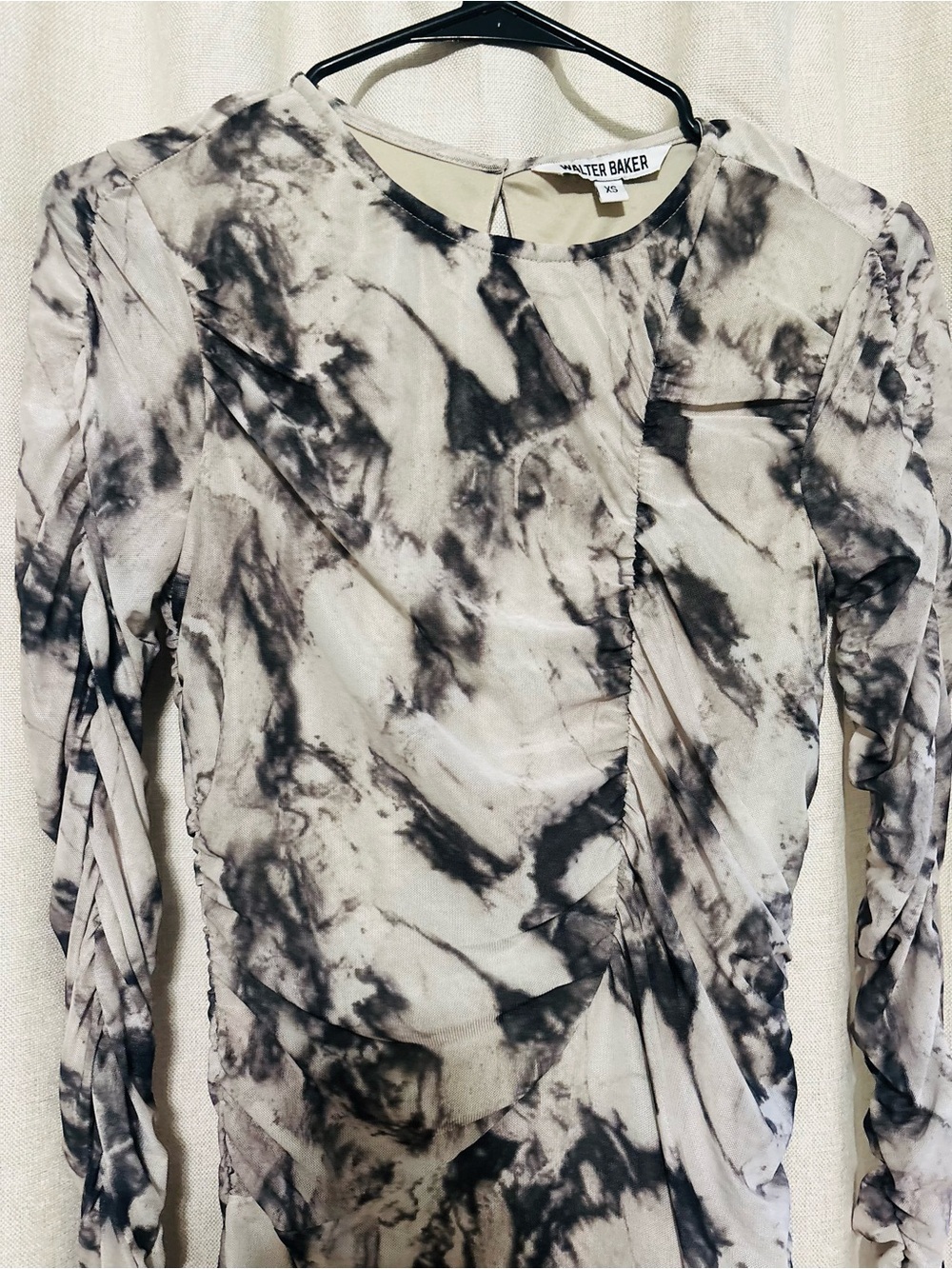 Walter Baker Marble-Print Long Sleeve Midi Dress in Black and Cream - Picture 4 of 6